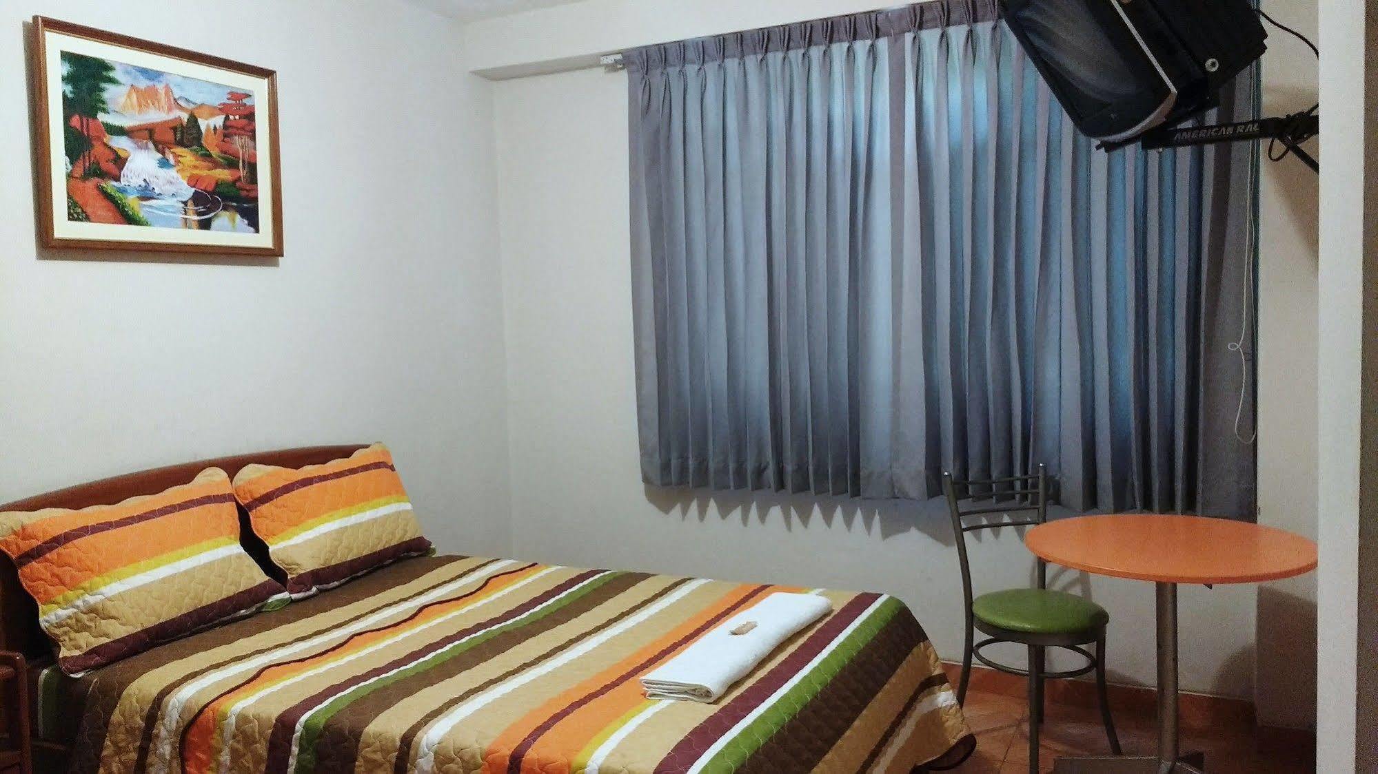 Hotel Colibri Chiclayo Esterno foto